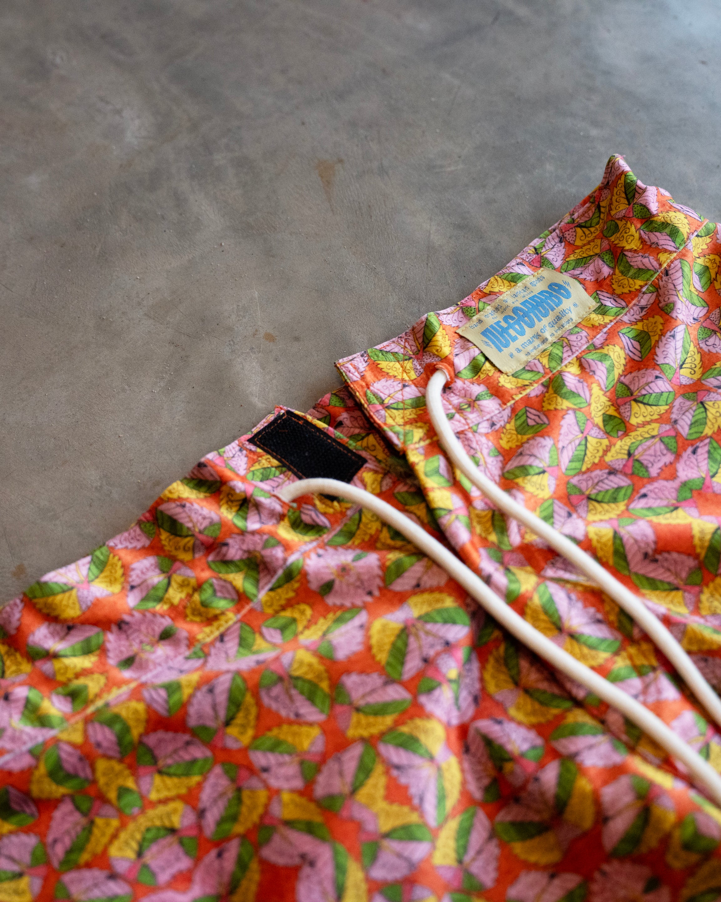 Leaf Print Surf Short