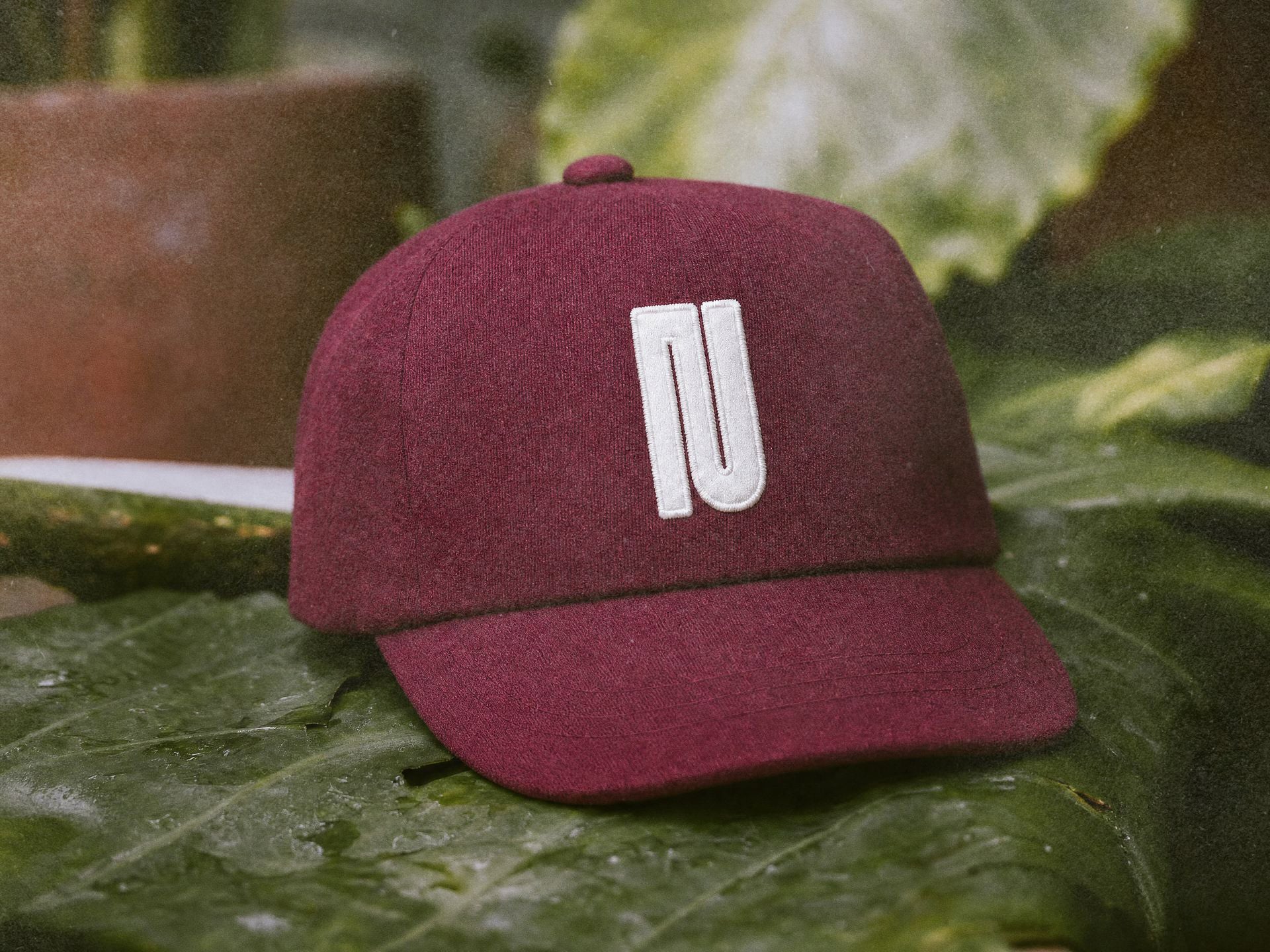 Emblem Cap Burgundy